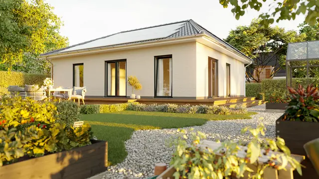 Dichter Kirschlorbeer als natürlicher Sichtschutz im Garten Eine dichte Kirschlorbeerhecke bietet ganzjährig Privatsphäre und fügt sich harmonisch in die Gartengestaltung ein.